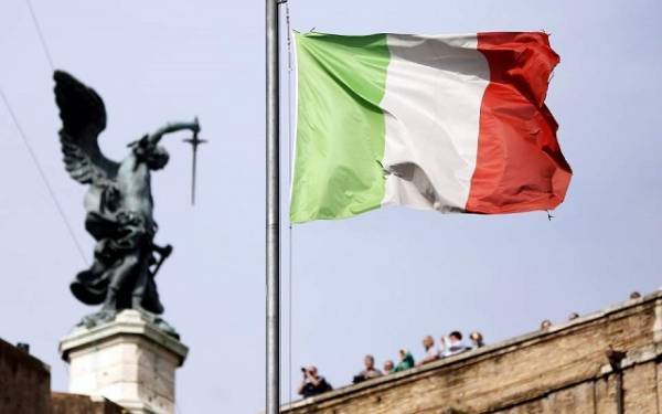 Σε αναζήτηση «έντιμου συμβιβασμού» με την ΕΕ η Ρώμη