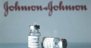 Εμβόλια: Αναβολή χορήγησης του Johnson& Johnson και στην Κύπρο