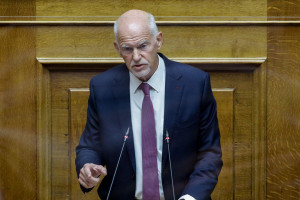 Μητσοτάκης - Παπανδρέου: Κόντρα με άρωμα... Όσκαρ στη Βουλή