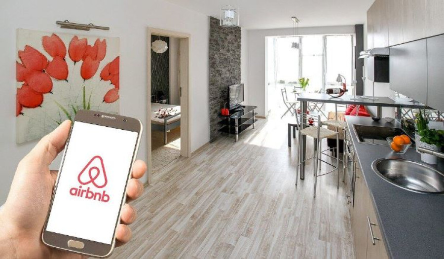 SΤΑΜΑ: Θετικό το σχέδιο της Κομισιόν για μισθώσεις τύπου Airbnb