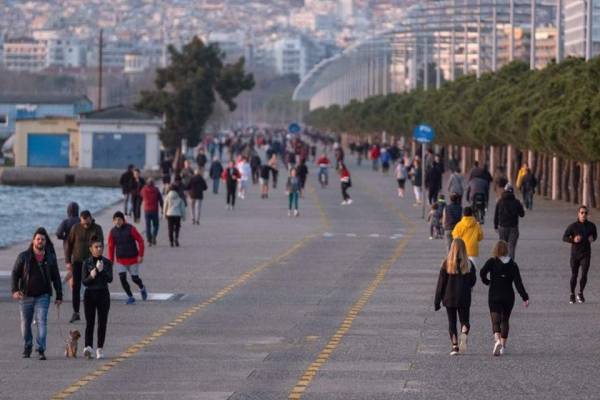 Πέτσας: Αυστηρότερο πλαίσιο για τις εξόδους των πολιτών- Τι περιλαμβάνει