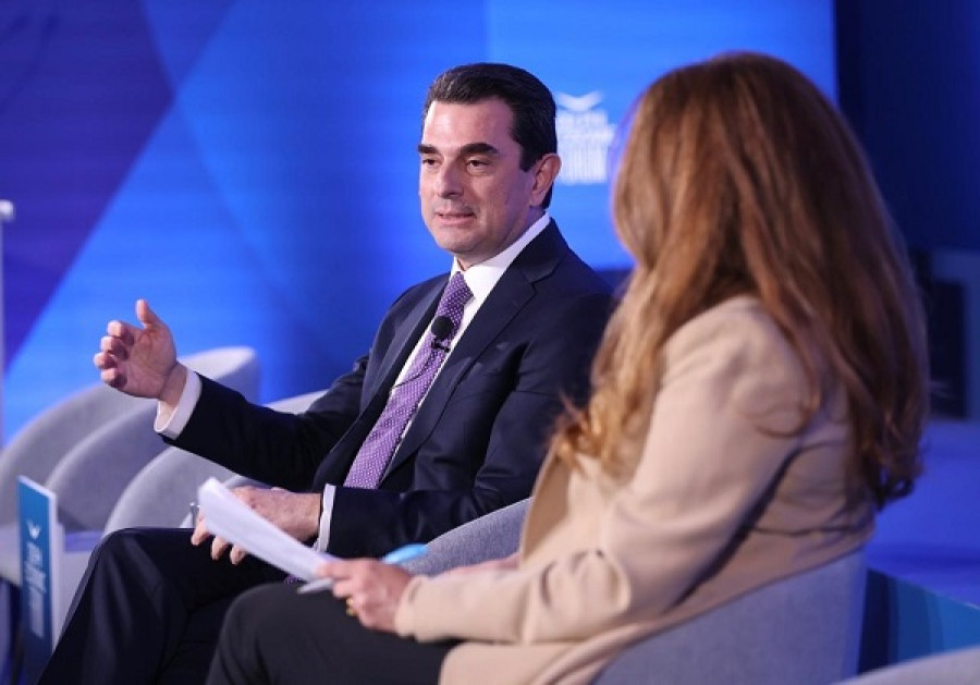Σκρέκας: Στρατηγικός στόχος η επαναβιομηχάνιση της χώρας