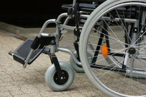 Δήμος Αθηναίων: Δωρεάν χορήγηση αναπηρικών αμαξιδίων σε ανασφάλιστους-Αιτήσεις έως 20/4