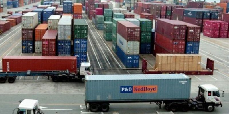Εξαγωγές: Αποκλιμάκωση πιέσεων μετά την χαλάρωση των capital controls