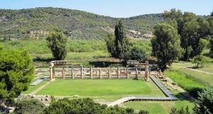 Δέκα αθηναϊκά μνημεία που θα επισκεφθούμε μέσα από παραστάσεις