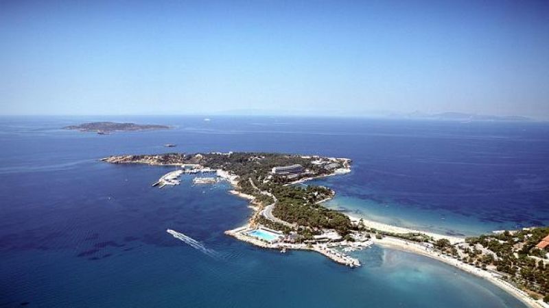 «Πράσινο φώς» για την αξιοποίηση του «Μικρού Καβουριού» Βουλιαγμένης μετά τη συμφωνία Εθνικής - ΤΑΙΠΕΔ
