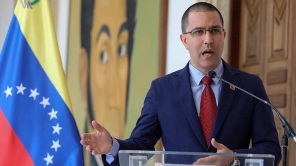 ΥΠΕΞ Βενεζουέλας: Ο Γκουαϊδό λειτουργεί κατ' εντολή των ΗΠΑ