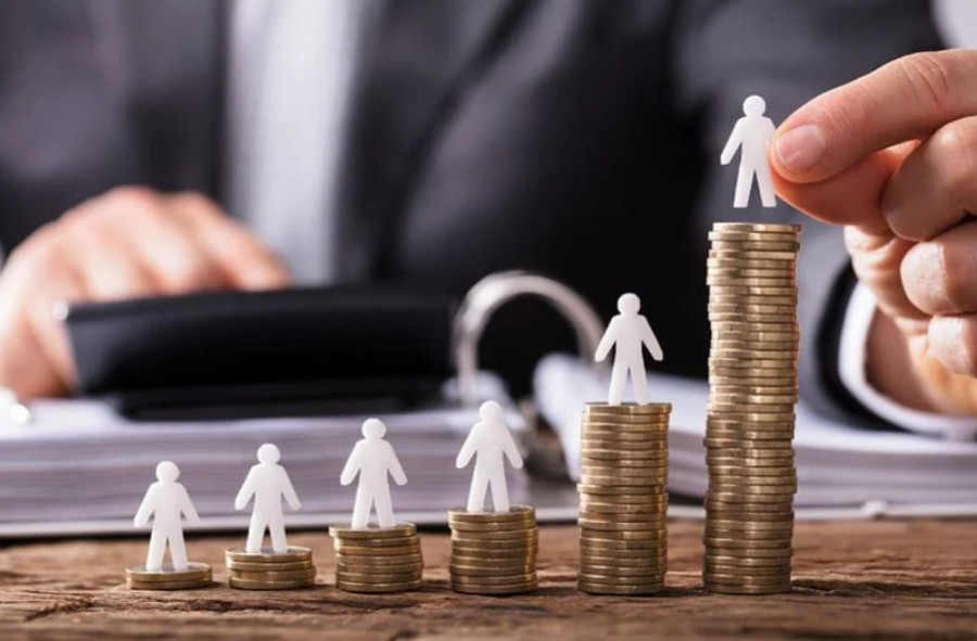 Αυξήσεις στην επόμενη τριετία για 1,2 εκατ. εργαζομένους