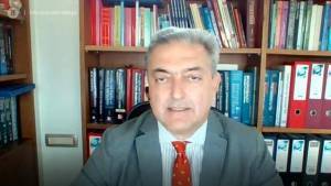 Βασιλακόπουλος: Δε γίνεται ανοσία αγέλης χωρίς εμβόλια