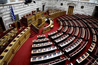 Στη Βουλή οι συμφωνίες της Ελλάδας με Ιταλία και Αίγυπτο