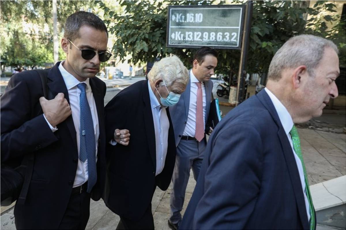 Υπόθεση Folli Follie: Προφυλακιστέοι οι Δημήτρης και Τζώρτζης Κουτσολιούτσος