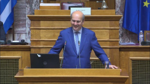 14 παρεμβάσεις για ένα κράτος πιο φιλικό στον πολίτη: Ο Χατζηδάκης επικεντρώνει στη μείωση της γραφειοκρατίας