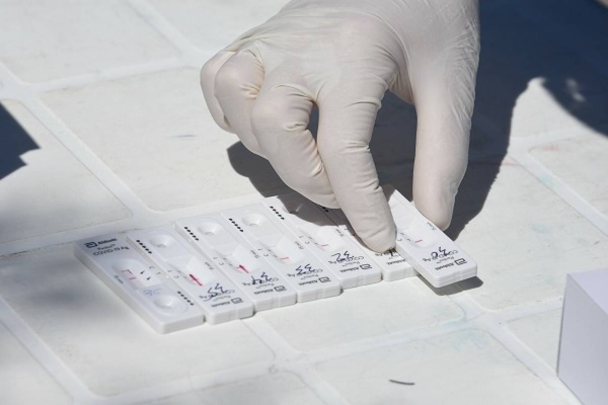 H βρετανική μετάλλαξη κυριαρχεί σε ποσοστό 66,69% στην Ελλάδα