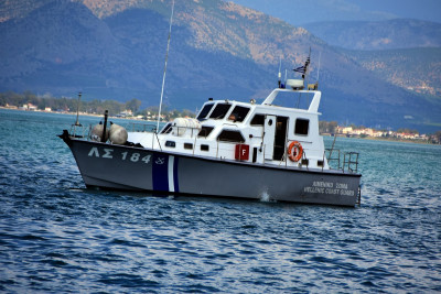 Μύκονος: Βοηθητικό σκάφος θαλαμηγού προσέκρουσε σε ύφαλο- Ένας νεκρός