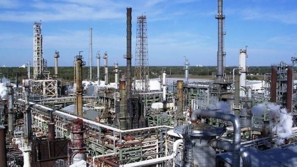 ΕΛΣΤΑΤ: Ενισχυμένος κατά 3,1% ο δείκτης τιμών εισαγωγών στη βιομηχανία
