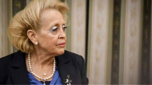 Δεν θα παραστεί στην τελετή παράδοσης- παραλαβής η Θάνου