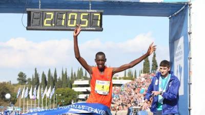 Μαραθώνιος: Ο Κενυάτης Μπρίμιν Μισόι νικητής της κλασικής διαδρομής