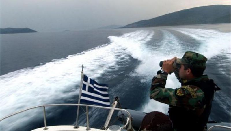 Ολόκληρο οπλοστάσιο εντοπίστηκε σε φορτηγό πλοίο