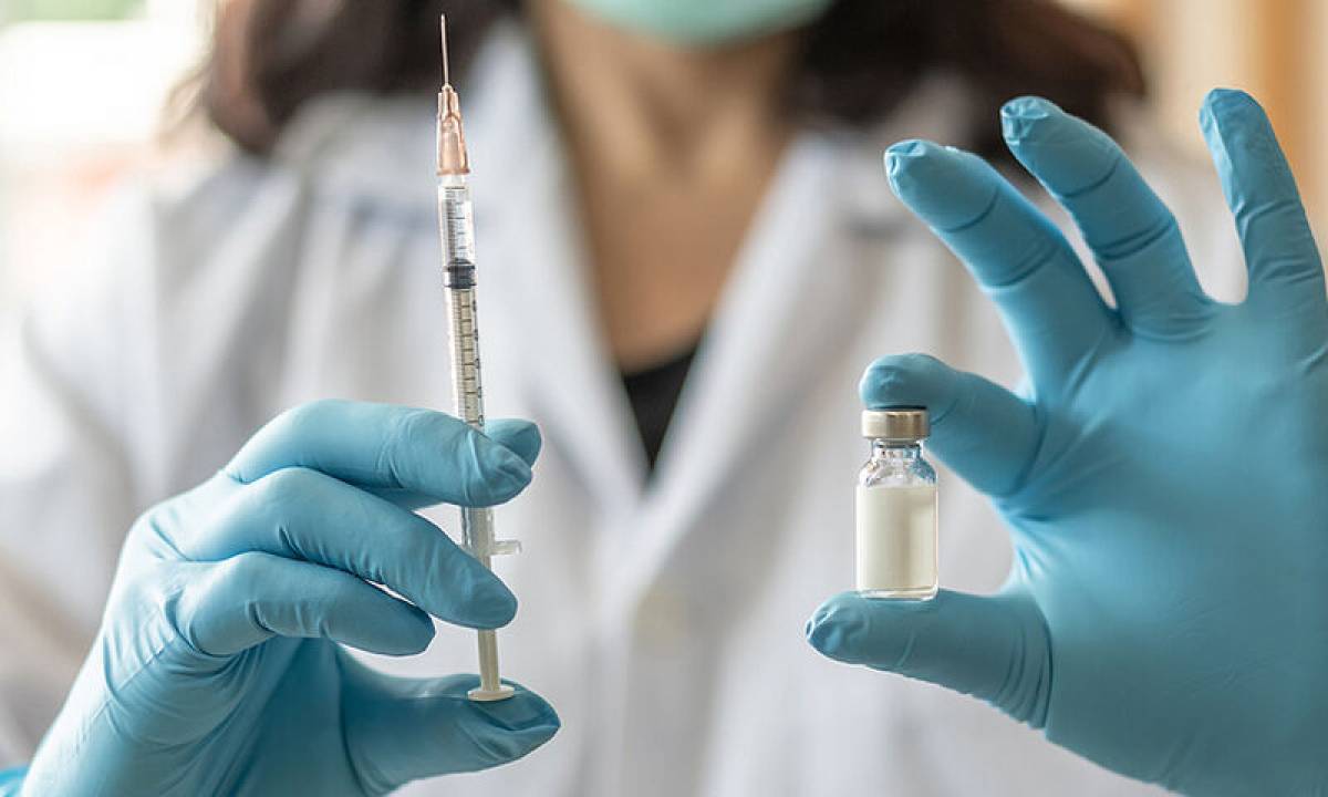 Αποφασίστηκε η τρίτη δόση για υγειονομικούς και 60+