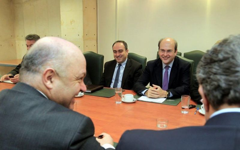 ΕΕΤ &amp; Χατζηδάκης: Αυξήθηκε η ρευστότητα προς τις επιχειρήσεις