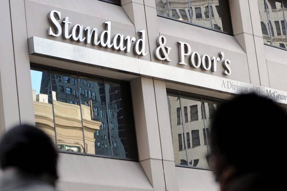 S&amp;P για stress tests: Εύλογη η ανθεκτικότητα των ελληνικών τραπεζών