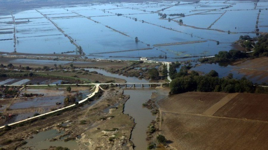 Πλημμύρες: Στα €33 εκατ. η προκαταβολή 50% της κρατικής αρωγής