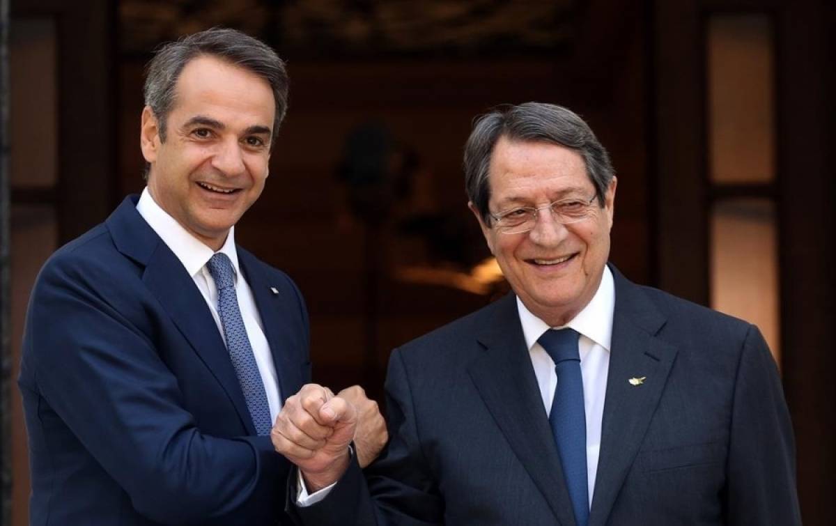 Ο συντονισμός των ελληνοκυπριακών ενεργειών στην επικοινωνία Μητσοτάκη-Αναστασιάδη