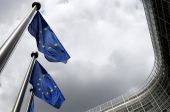 Financial Times: Οριακά θετική η εισήγηση Θεσμών για την πρόταση