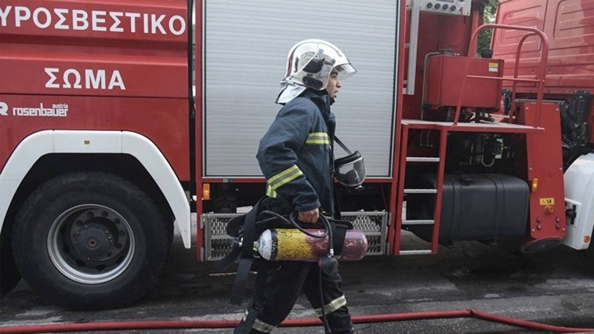 Συναγερμός στην Αμφίκλεια - Εκκενώθηκαν κατασκηνώσεις λόγω πυρκαγιάς