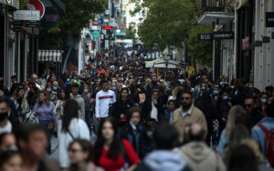 Λιανεμπόριο: Στα 3,22 δισ. ευρώ ο τζίρος τον Φεβρουάριο