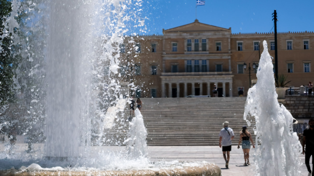 Πρόωρο καλοκαίρι: Ακραία θερμές αέριες μάζες ανεβάζουν τον υδράργυρο