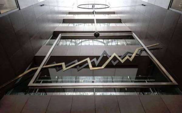 Το «γύρισμα» των short και η…εισβολή ξένων στο Χ.Α.