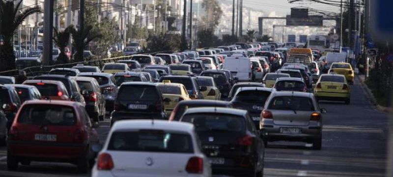 Πόσες ώρες περνάμε εβδομαδιαίως στον δρόμο για τις μετακινήσεις μας