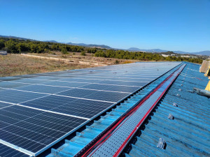 Polyplast: Εγκατάσταση φωτοβολταϊκών για τη μείωση του ενεργειακού της αποτυπώματος