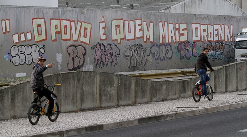 Ιστορικό γεγονός η επιβολή κυρώσεων σε Ισπανία και Πορτογαλία
