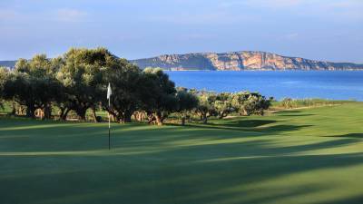 ΤΕΜΕΣ- Consillium S.A.: Ανάπτυξη του γκολφ στην Costa Navarino
