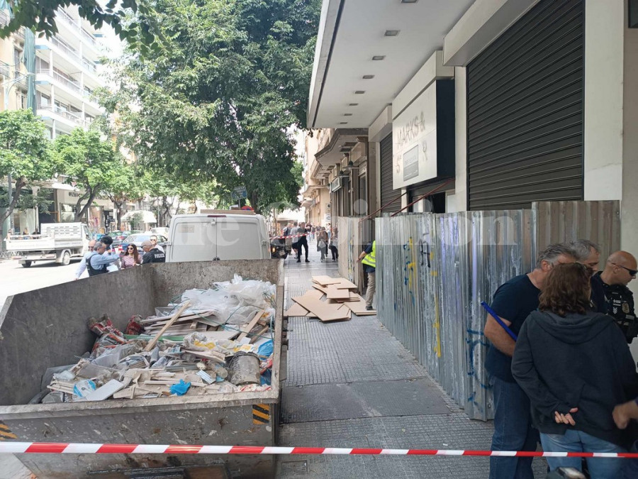 Θεσσαλονίκη: Καδρόνια από πολυκατοικία τραυμάτισαν δύο διερχόμενες γυναίκες