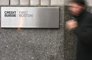 Αμφισβητείται το σχέδιο της Credit Suisse για την First Boston