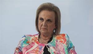 Παγώνη: Δεν πρέπει να ξεσηκωνόμαστε-Οι μάσκες θα πεταχτούν όταν πρέπει