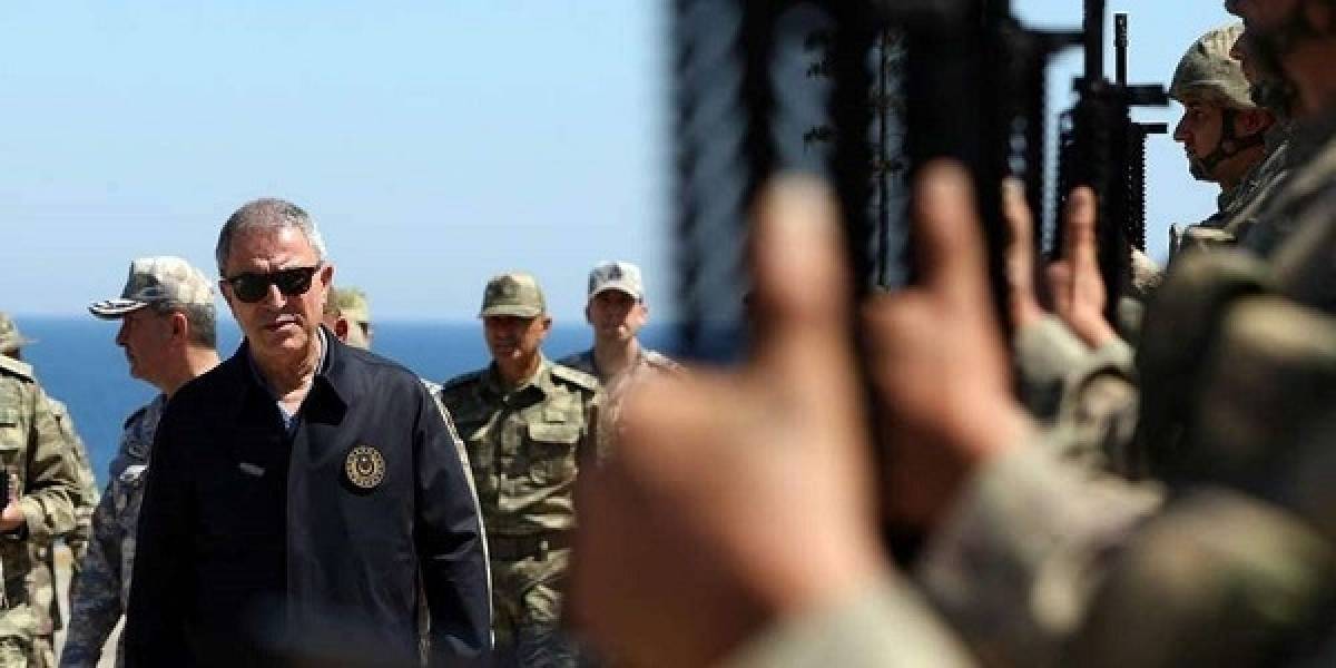 Ακάρ: Η Ελλάδα πρέπει να αποστρατιωτικοποιήσει το Καστελόριζο