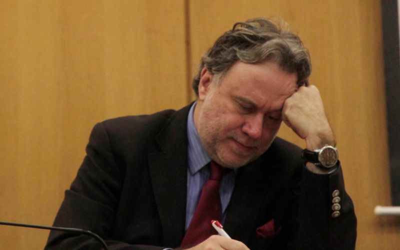 Προαπαιτούμενα: Επί τάπητος η αύξηση των εργοδοτικών εισφορών