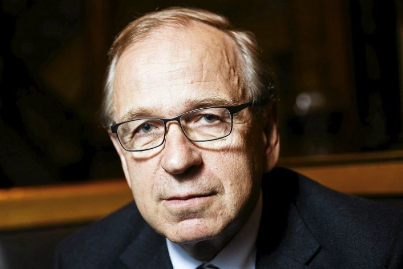 Liikanen: Απαραίτητα τα χαμηλά επιτόκια της ΕΚΤ