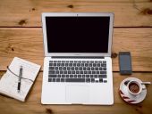 MacBook: Αυτά είναι τα αξεσουάρ που κάθε χρήστης χρειάζεται
