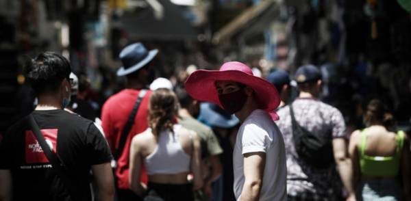 Κορονοϊός-Ελλάδα: 13 νεκροί και 2.218 νέα κρούσματα-Στους 250 οι διασωληνωμένοι