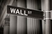 Η Volkswagen "ρίχνει" και τη Wall Street