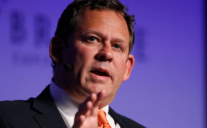 Fed: Ο Ρικ Ρίντερ της BlackRock φαβορί για διάδοχος του Πάουελ με την υπογραφή Τραμπ