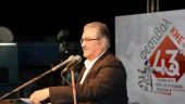 Το ζεϊμπέκικο του Κουτσούμπα και το... άνοιγμα στους «εξαπατημένους» του ΣΥΡΙΖΑ