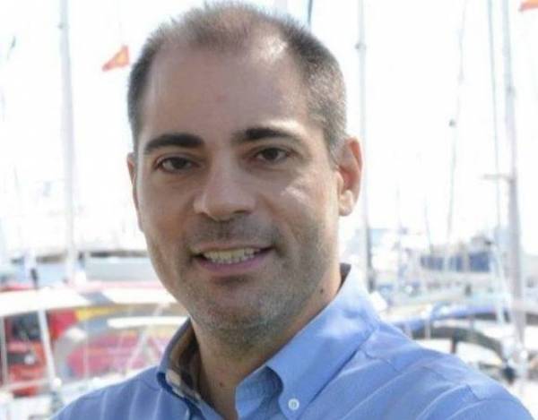 Φυλλορροεί η Δημοτική Ομάδα του Δημάρχου Αλίμου Ανδρέα Κονδύλη