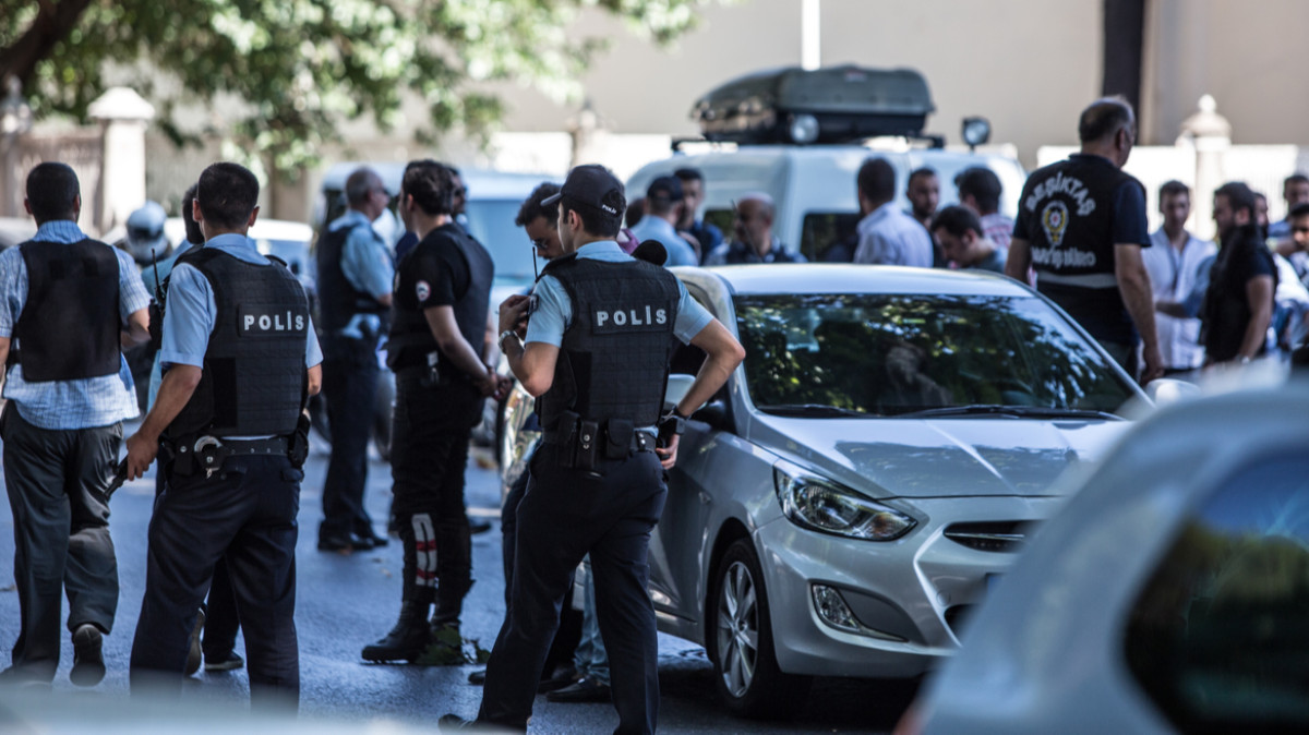 Συνελήφθησαν δέκα δημοσιογράφοι στην Τουρκία για «διασπορά ψευδών ειδήσεων»