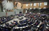 Το γερμανικό "ναι" στην συμφωνία παρασύρει και τα υπόλοιπα κοινοβούλια